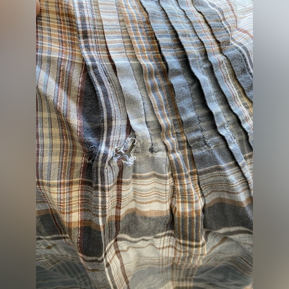 Plaid Long Button-Down Shirt - Picture 7 of 7